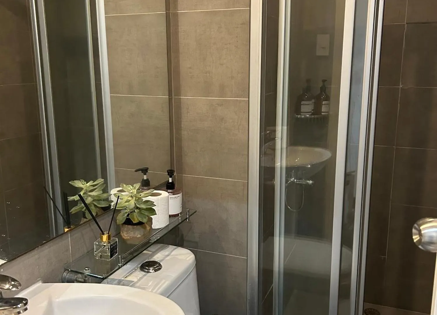 Apartment Sky-High Studio With Netflix, Sunset View, And Disney Manila Philippines